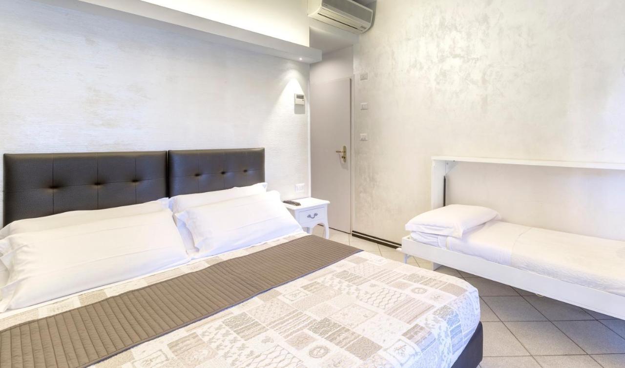 Hotel La Nidiola Riccione Exterior photo